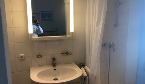 Double Room, Ensuite, Garden View (Bernstein)