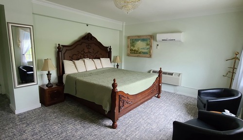 Deluxe Double Room 330