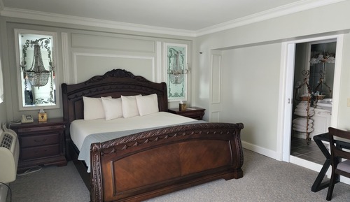 Deluxe Double Room 333
