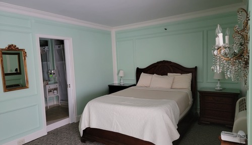 Deluxe Double Room 332