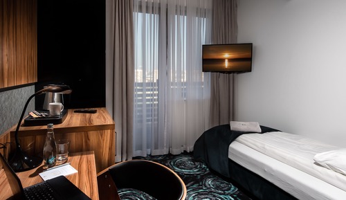 Business Single Room