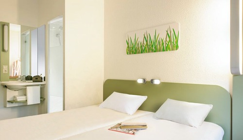 Room, 2 Twin Beds, Accessible