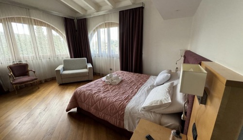 Basic Double Room