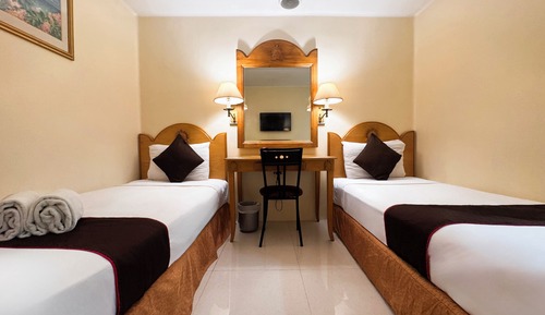 Superior Twin Room