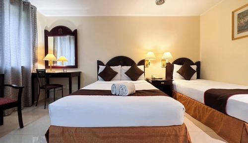 Suite Triple Room