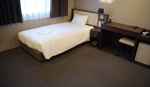 Accessible Room (No Housekeeping)