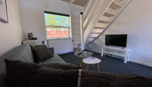 Deluxe Room, Refrigerator