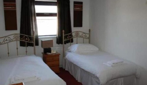Basic Twin Room