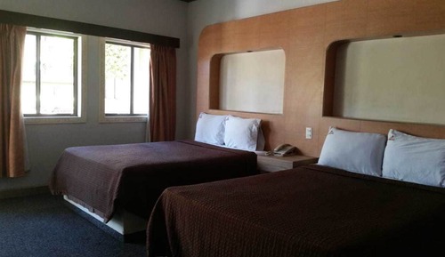 Classic Double Room, 2 Double Beds