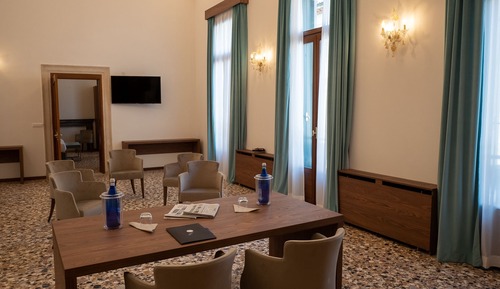 Junior Room