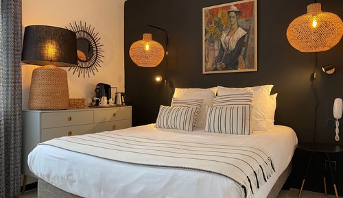 Double Room (L'Arlesienne)