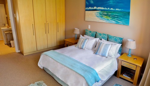 The River House Chilled Room