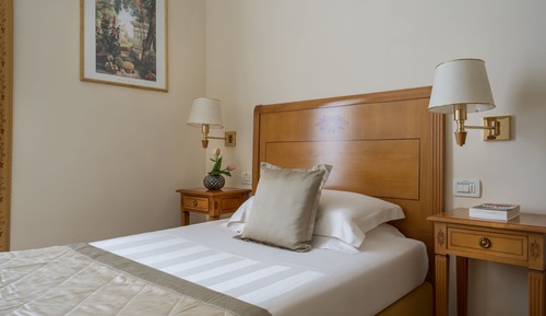 Classic Single Room