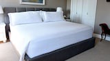 Room, 1 King Bed, Valley View Non-Pet Friendly (Devon Room)