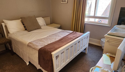One Bedroom Apartment (3 Guest)