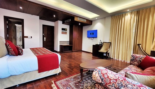 Presidential Studio Suite