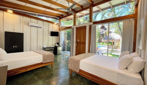 Suite, 2 Queen Beds, Kitchen, Garden View