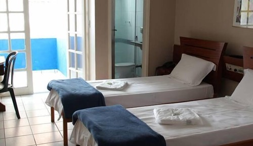 Triple Room, Multiple Beds