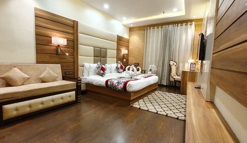 Super Deluxe Room