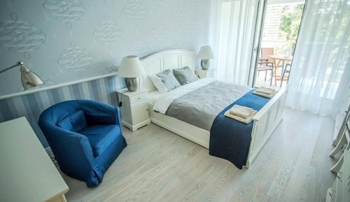 Apartment (50)