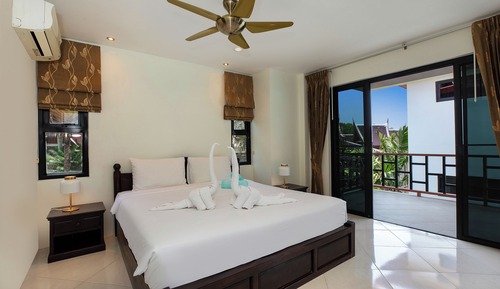 Deluxe Apartment, 2 Bedrooms, Terrace, Partial Sea View