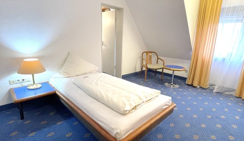 Single Room, Courtyard View