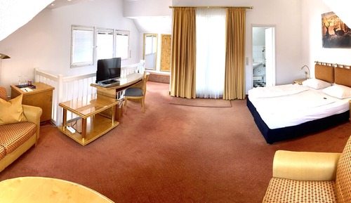 Apartment (09)