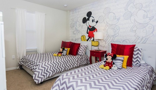 Studio (4 Bedrooms)