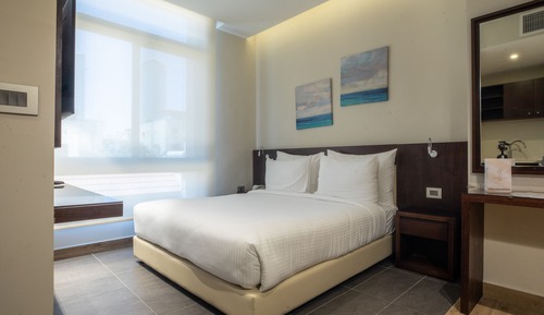 Deluxe Double Room, 1 Bedroom, Private Bathroom