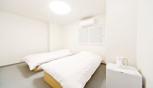 Economy Twin Room