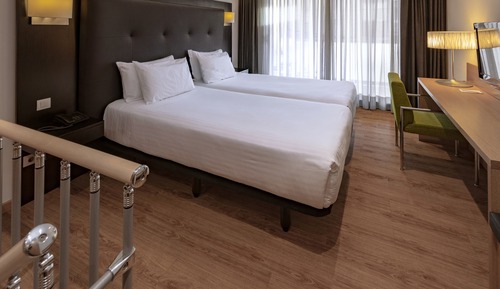 Duplex (3 pax)