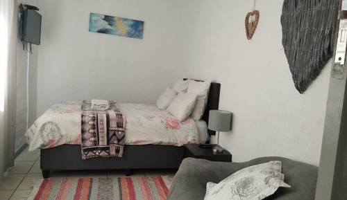 Basic Cottage, 1 Double Bed (Glad Tidings)
