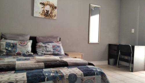 Standard Double Room (Kenna)