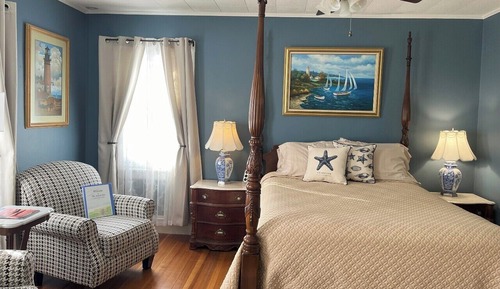 Deluxe Room, 1 Queen Bed