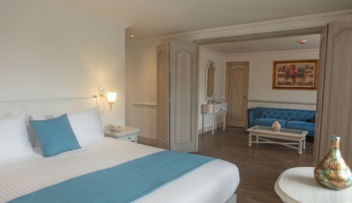 Master suite