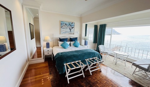 3 - Olokun Room, Premium Sea View