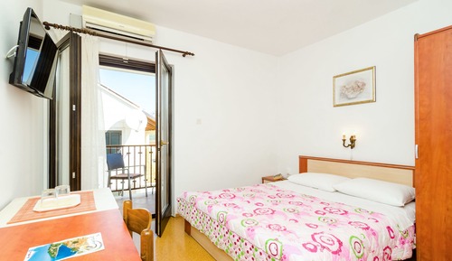 Basic Double Room, Balcony, Sea View