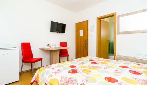 Standard Double Room, Garden View