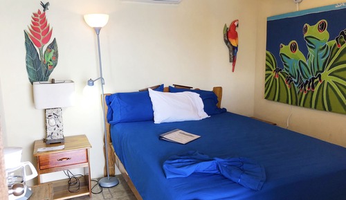Panoramic Cabin, 2 Queen Beds, Ocean View