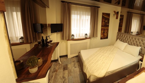 Exclusive Double Room, City View