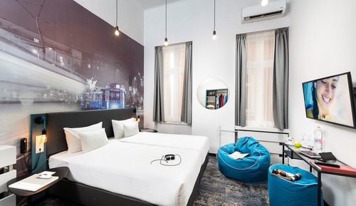 Superior Plus Room