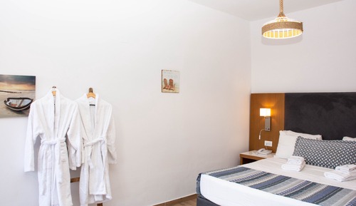 Junior Suite, Jetted Tub