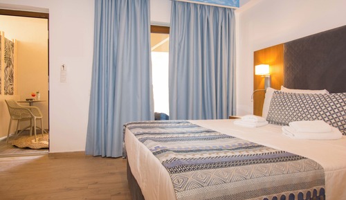 Deluxe Double Room, Jetted Tub