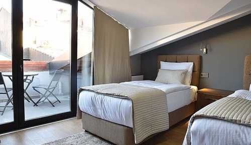 Economy Double or Twin Room, Balcony