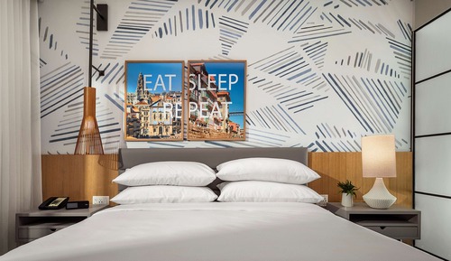 Room, 1 King Bed, Accessible (Hearing)