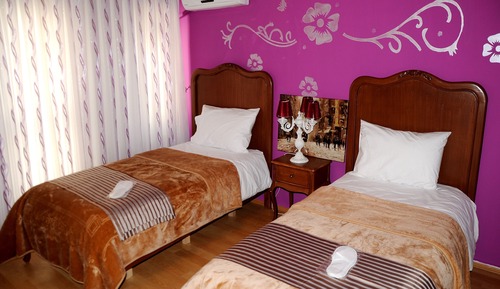 Apartment, 2 Bedrooms, Ensuite, Annex Building
