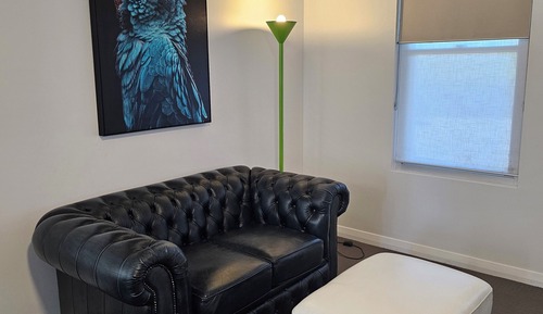 King Size Studio Apartment - Deluxe Suite 6 