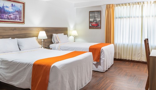 Standard Twin Room