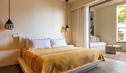 Room, 1 King Bed, Poolside (King)
