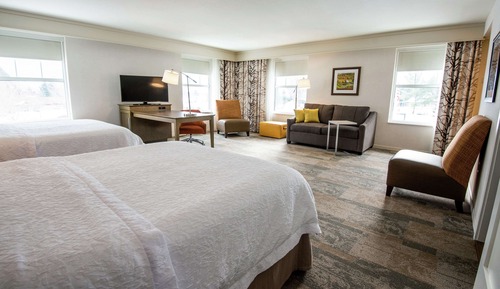 Studio, 2 Queen Beds, Non Smoking, Refrigerator & Microwave (Wet Bar)